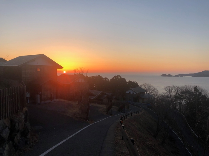 日の出:白浜復興住宅(追波湾テラス)