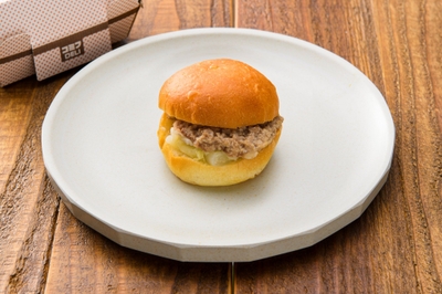 ビーフWANバーガー　