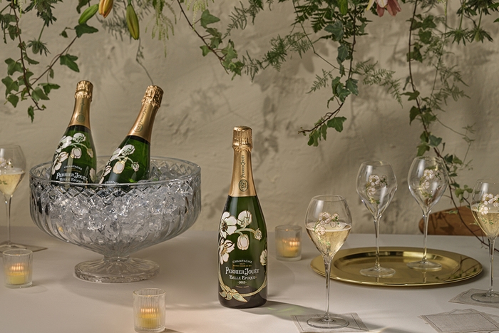 象徴的なモチーフが美しいベル エポック