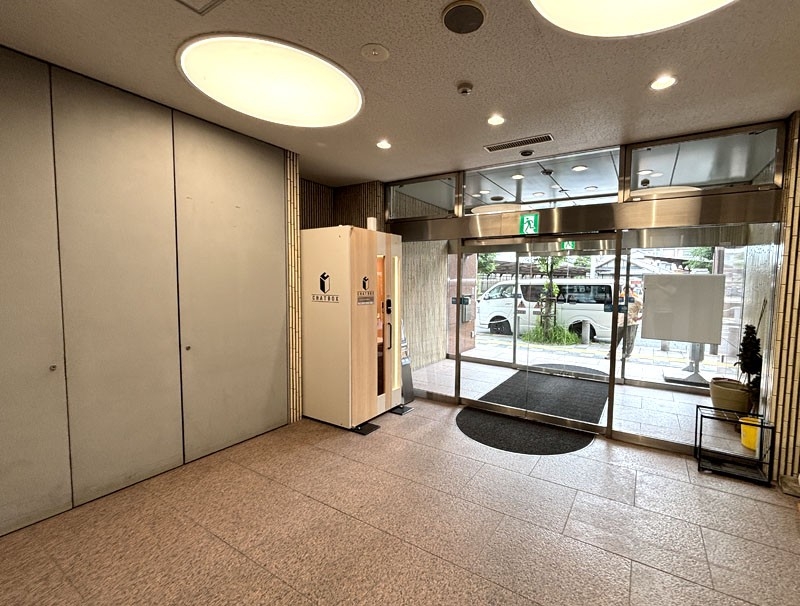 1階エントランスに設置