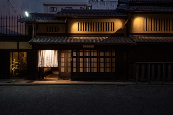 京都 肉のひろ重 八百屋