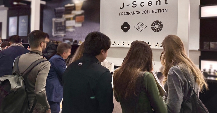 連日人だかりができるほどの盛況