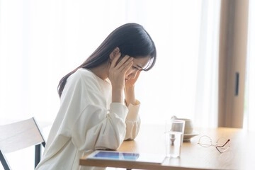 パパ活で「返金しろ」と言われたら返す義務はある？返す義務・脅迫・警察対応を弁護士が解説