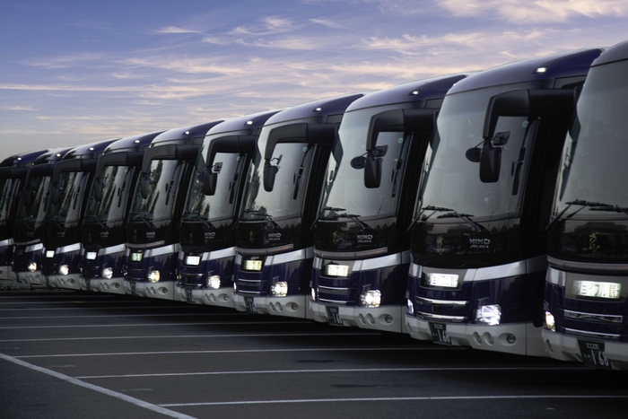 新車大型バス10台増車