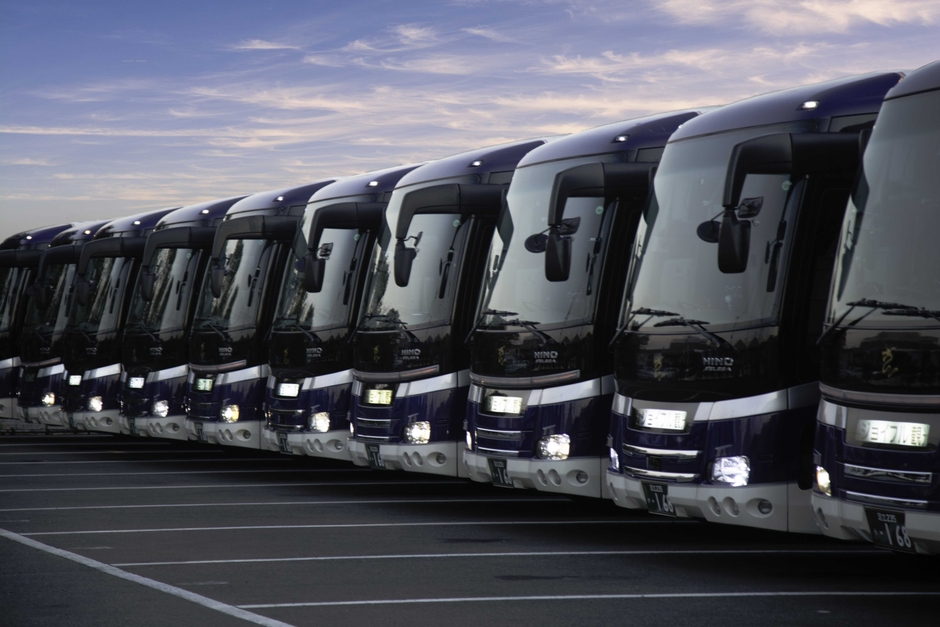 新車大型バス10台増車