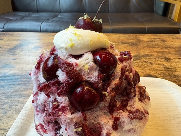 アメリカンチェリー ホイップトッピング アップ