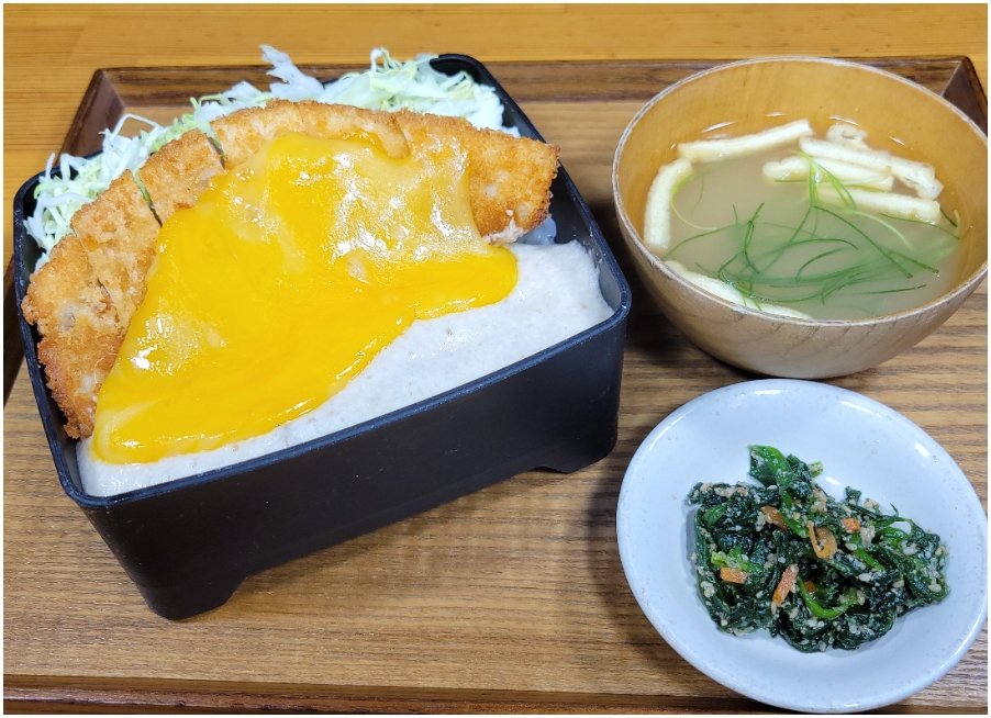 自然薯チーズかつ重～やまゆりポーク使用～