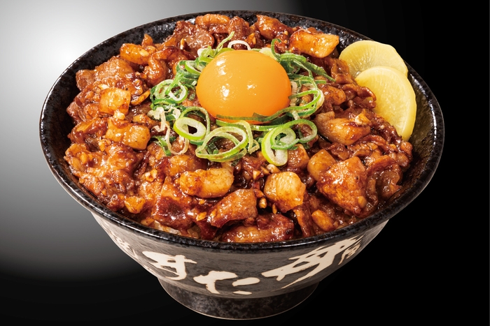 『熟成背脂黒すた丼』 880円(税込)