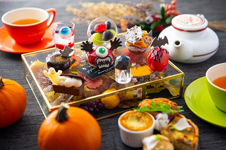 フルーツパーラー＋ベーカリーSeason&Co.から 『Monster Halloween アフタヌーンティー』が10月1日より 期間限定スタート！今なら特典あり！