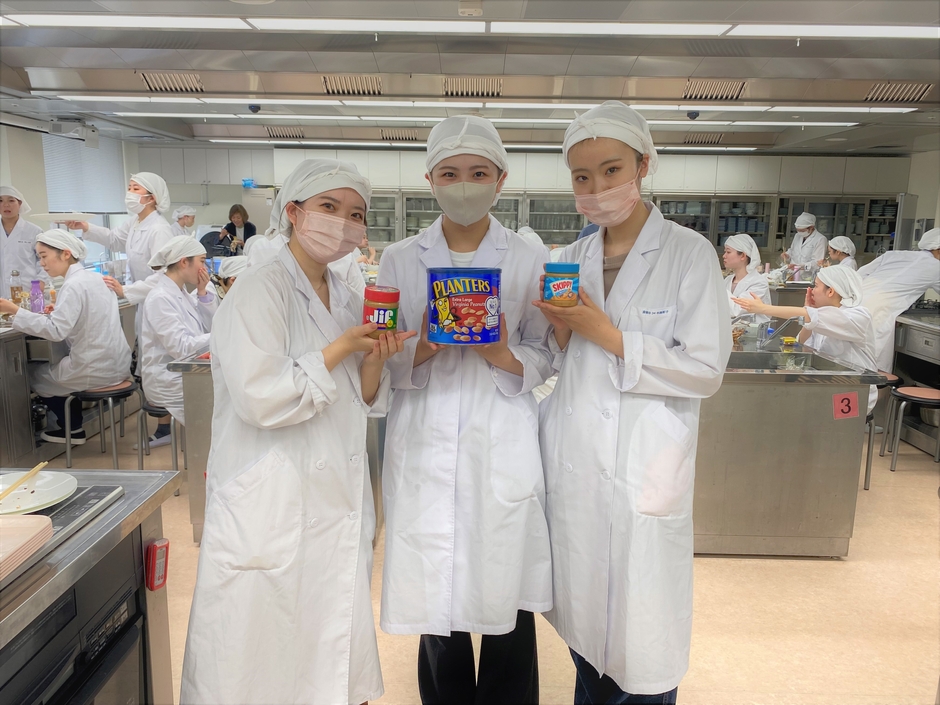 大妻女子大学の学生さん