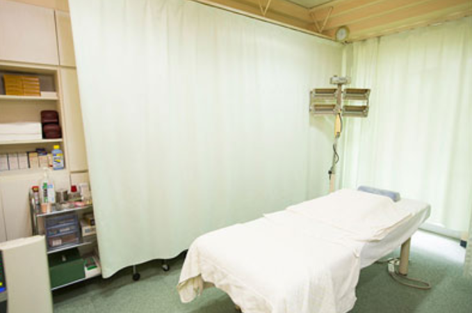 茅場町駅近く！日本橋の『キュアハウス鍼灸治療院』で不調の根本改善を目指しませんか？