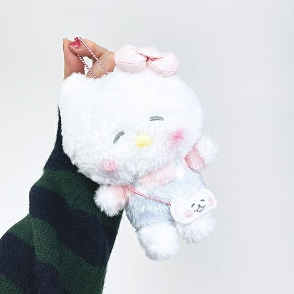 キティのぬいぐるみ