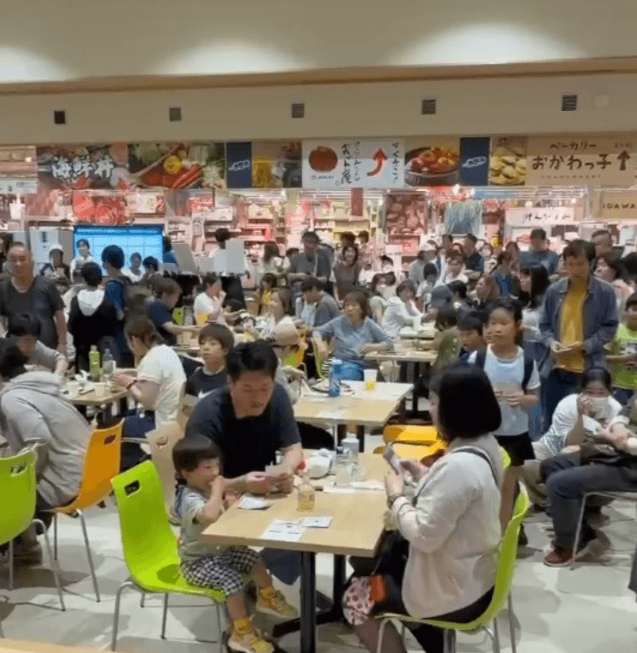 夜祭店内賑わいイメージ