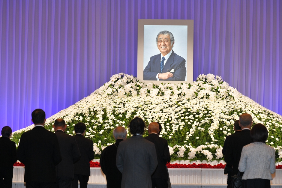 献花会場の様子