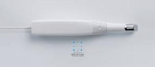 図. 口腔内スキャナーの製品画像