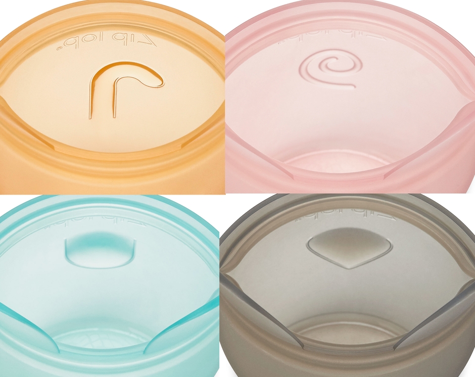 バッグにはそれぞれの尻尾がついています