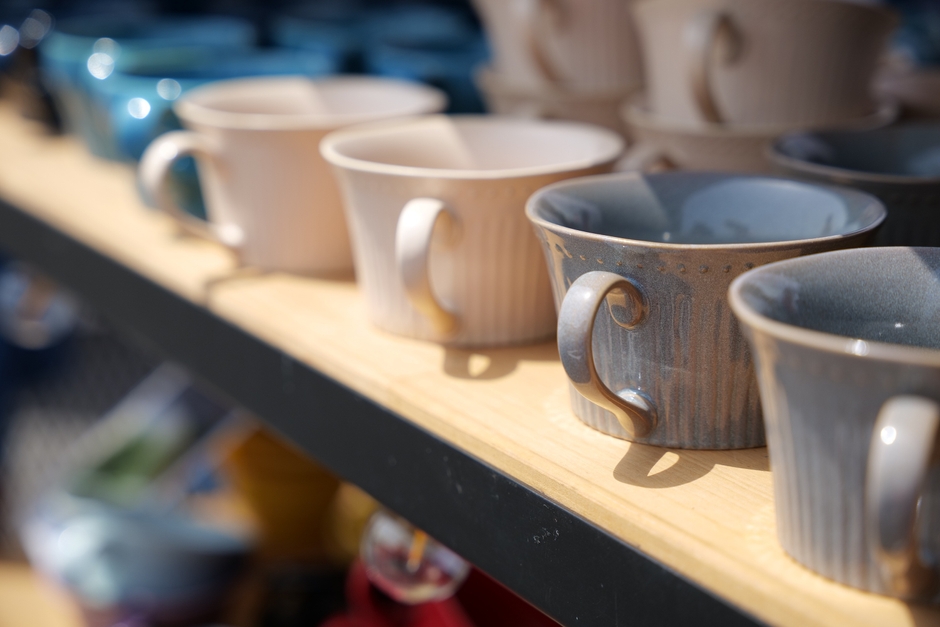 様々な商社が一堂に会します