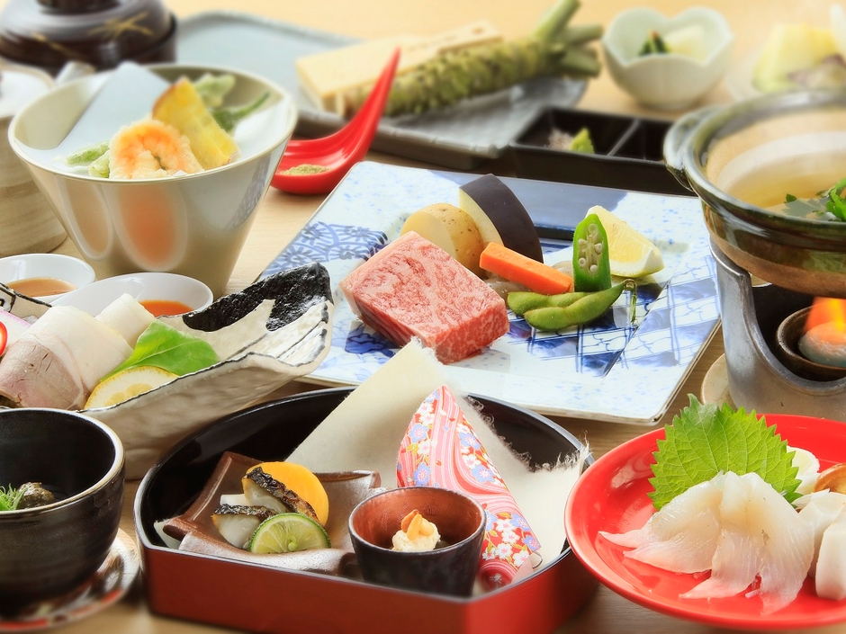 鉄板料理や津和野の旬の食材を味わう<お食事>