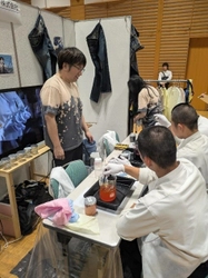 【岡山県倉敷市】高校生が本格的な染色体験！ニッセンファクトリーで伝統技術を学ぶ職場体験プログラム開催