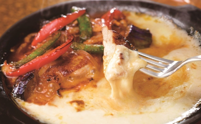 とろ~り熱辛!チーズタッカルビ(シズル)