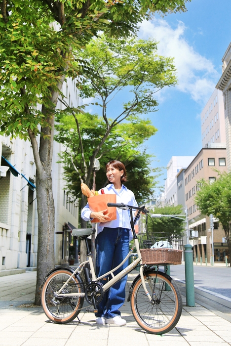 RENAULT Marseille206E 車体カラー:Beige