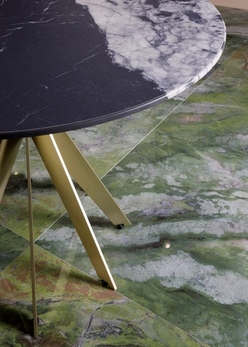 テーブル:4D CERAMICS GRAND ANTIQUE 4D