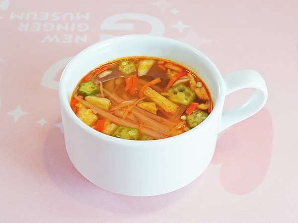 トマト仕立ての岩下の新生姜スープ