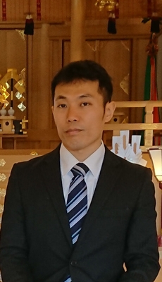 代表 森岡 俊行