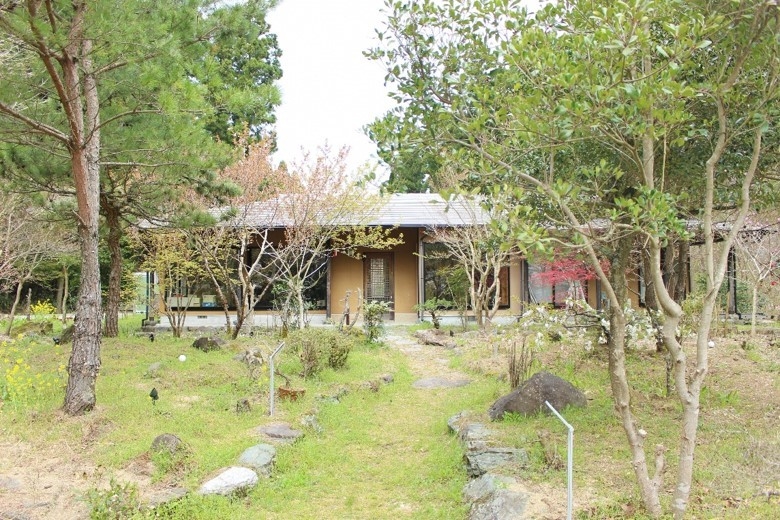 滑川地区にあるアトリエ楓荘