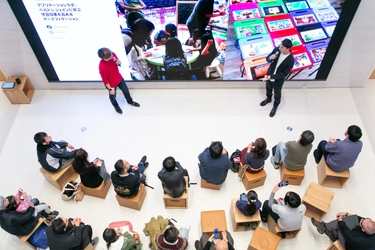 【イベントレポート】 ファンタムスティック代表　ベルトン シェインの 「Today at Apple」セッション、大盛況！