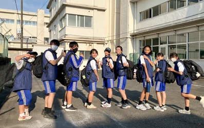 登下校時の熱中症リスクを軽減し快適な学校生活をサポート！ 株式会社空調服が立川市立立川第四中学校に空調服(R)を提供
