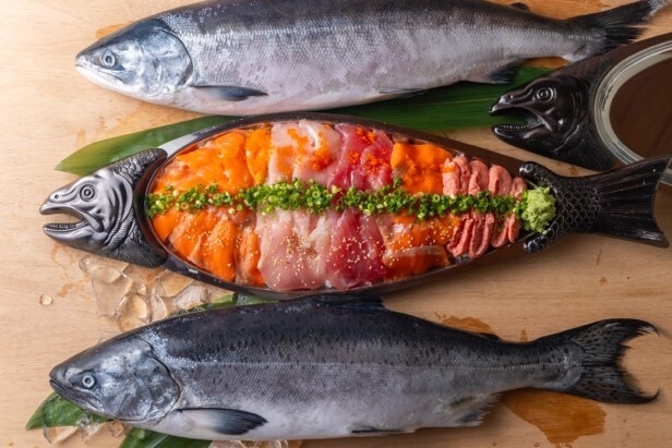 遡上丼 オス(5種類の海鮮)