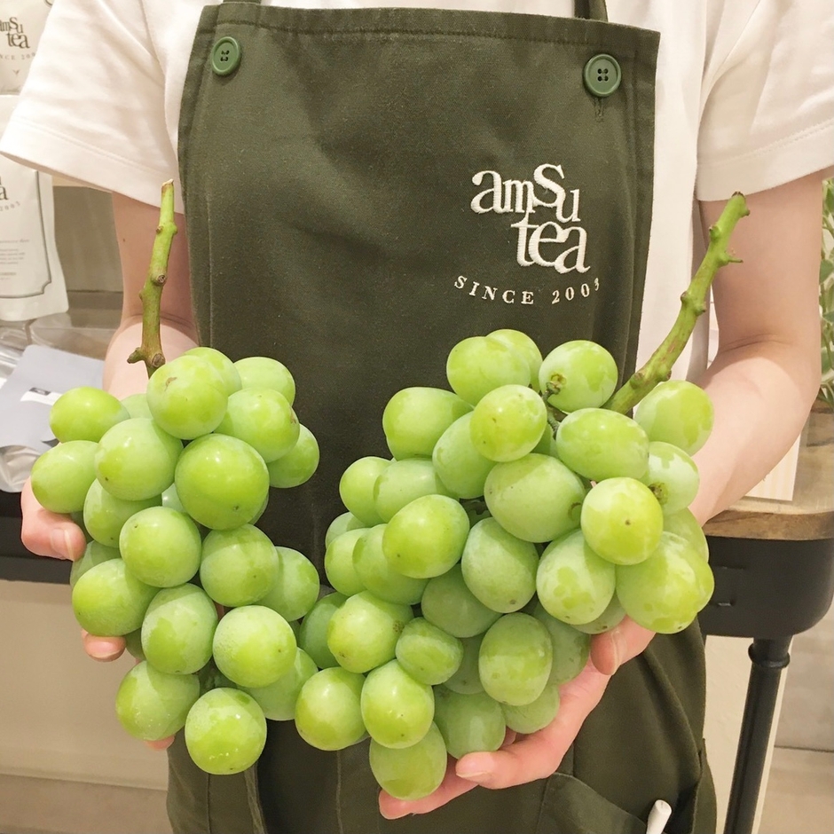 パフェに使用するシャインマスカット