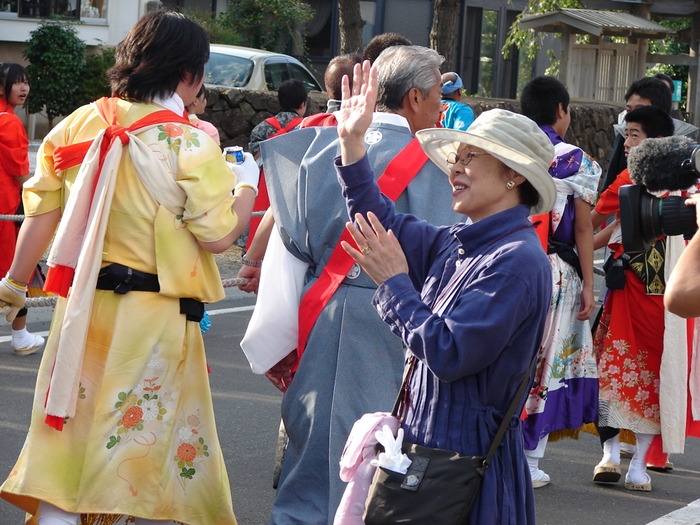 市原悦子・佐井村を行く