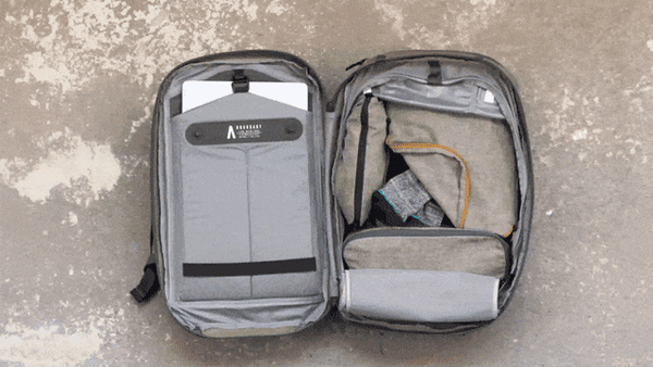 大容量なのに軽い!男女共に背負いやすい調節機能! 旅行も本格的な撮影もアウトドアも出張もお任せ!!