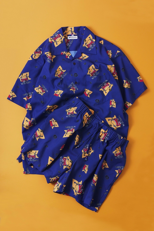 MIRACLE SUMO ALOHA SHIRT ￥13,000 MIRACLE SUMO SWIM SHORTS ￥9,000