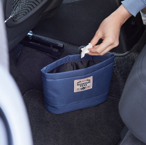 「車内用ゴミ箱」底面に面ファスナーが付いた自立式車内用ゴミ箱です。
