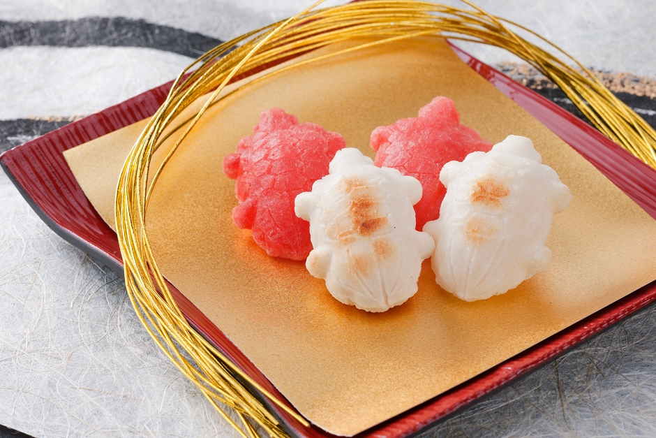 紅白亀甲餅焼き上がり後 1