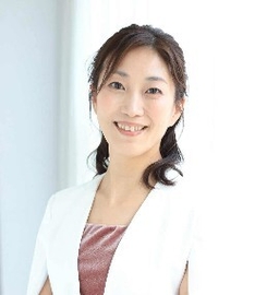 小林 依子 氏