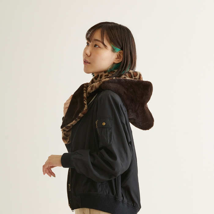 エスタ (estaa) フーディーマフラー　耳なしすっきり