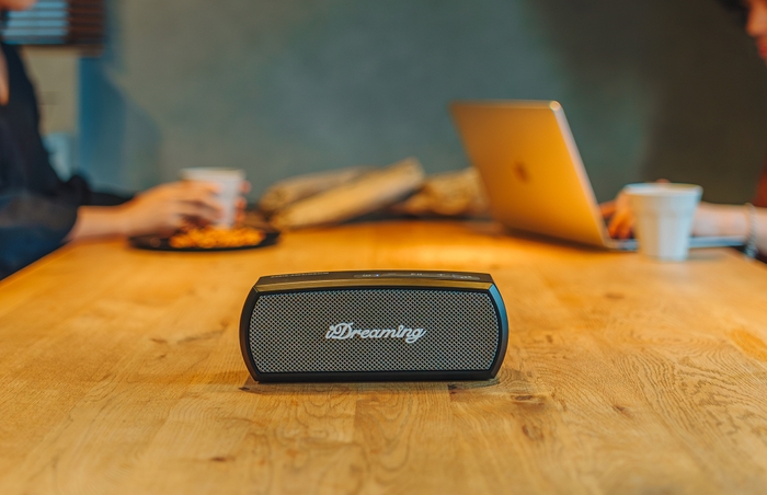 iDREAMING据え置きスピーカータイプ 使用イメージ