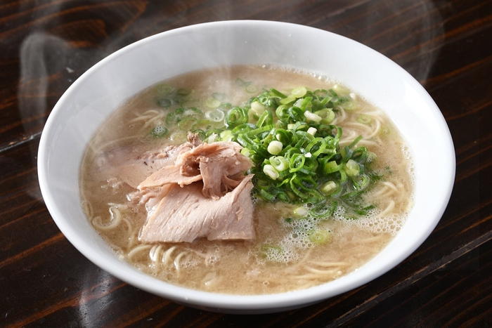 博多豚骨ラーメン