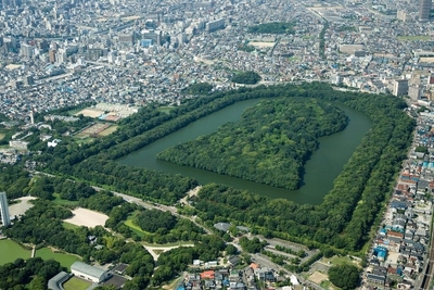 仁徳天皇陵古墳(写真提供・堺市)