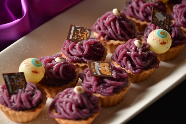 紫芋のお化けモンブラン