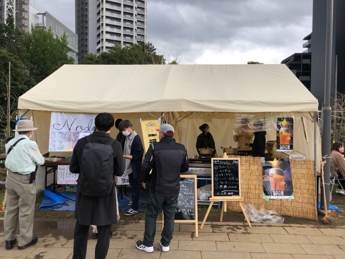 昨年開催の様子:飲食ブース