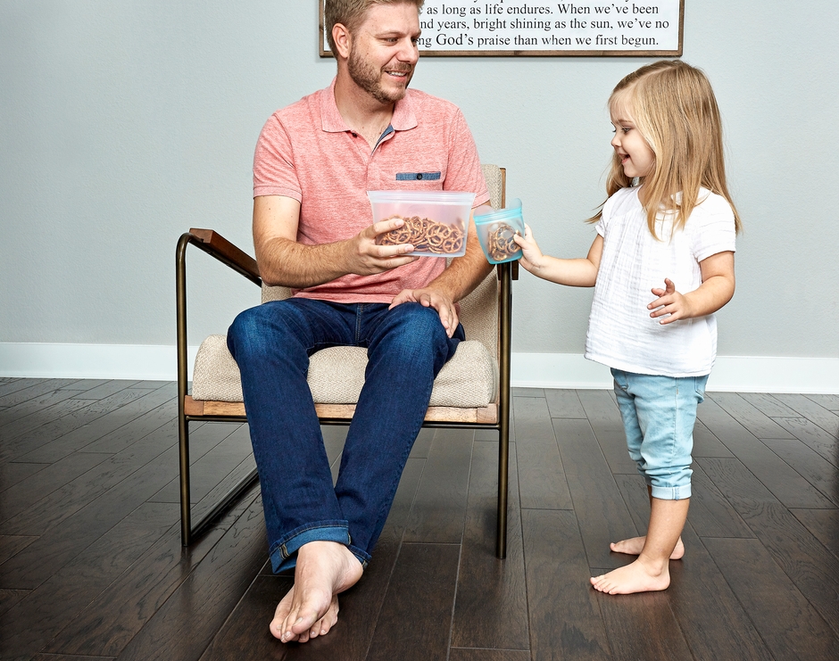 シリコーン製なので持ちやすい