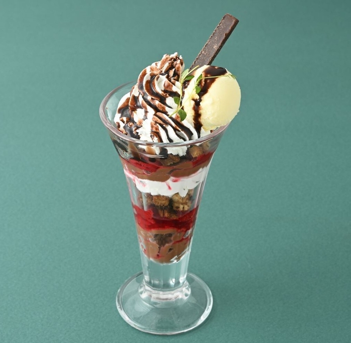 デンマークスタイルパフェチョコ&ラズベリー