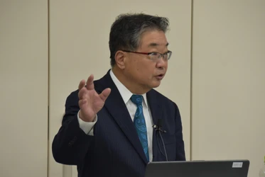 【名城大学】薬学部の森和俊教授が薬学部１年生に特別講義