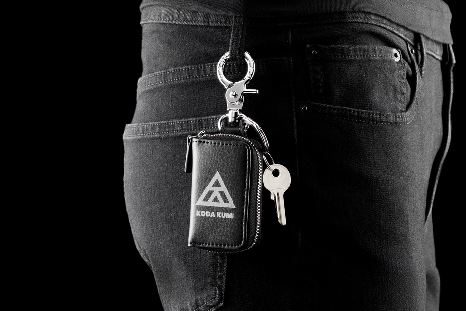 D.A.D × KODA KUMI スマートキーケース II