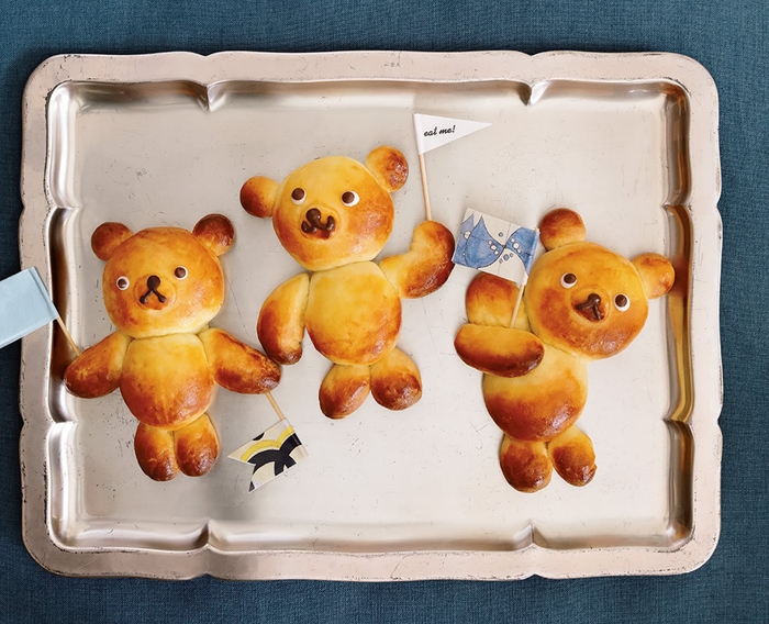 やたら陽気な子ぐまパン